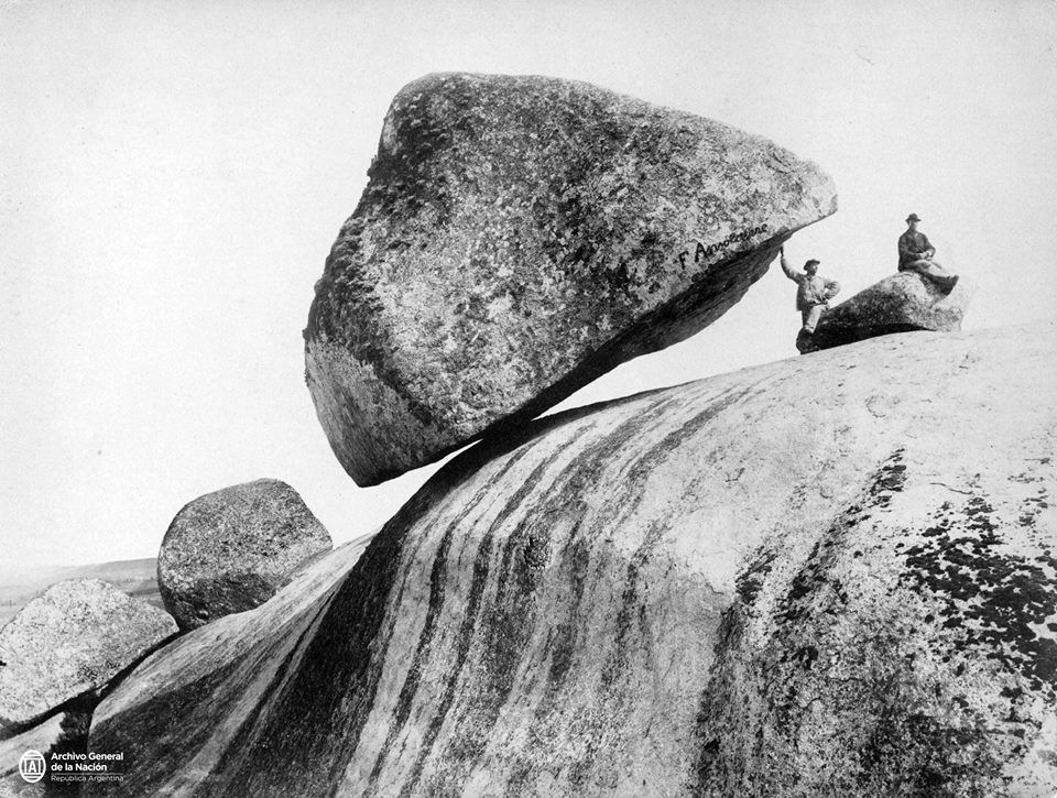 44 Piedra Movediza de Tandil