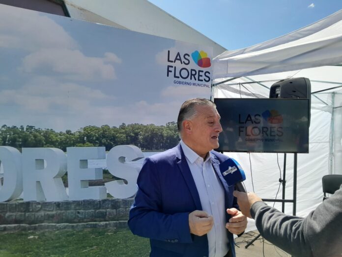 “EN LAS FLORES HAY DOS EJES: CALIDAD DE VIDA Y TURISMO”