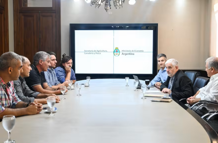 “EL GOBIERNO ES CONSCIENTE DEL ROBO QUE LE HICIERON A LOS PRODUCTORES AGROPECUARIOS EN LOS ÚLTIMOS 20 AÑOS”