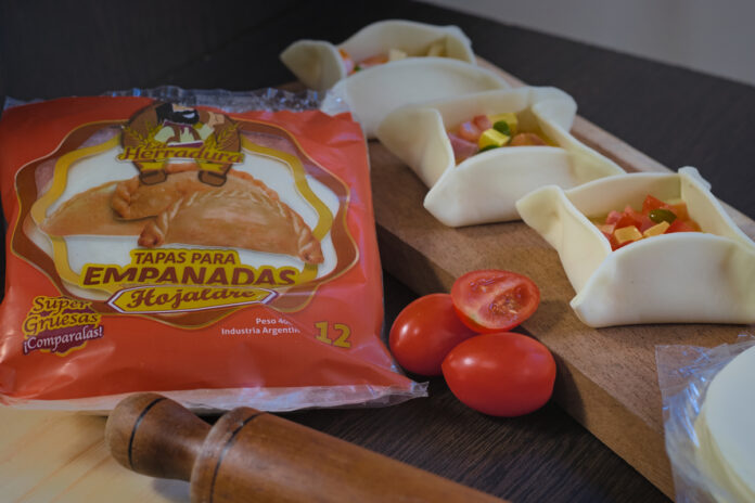 LA HERRADURA: UNA EMPRESA ARGENTINA ESPECIALIZADA EN LA FABRICACION DE TAPAS PARA EMPANADAS, PASCUALINAS Y PASTAS FRESCAS
